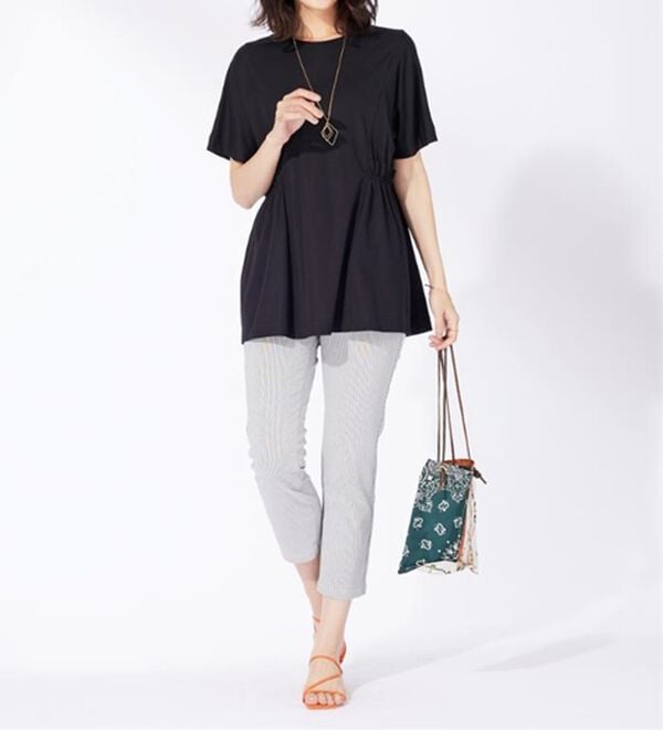 BELLUNA（ベルーナ）の「サイドギャザー使い細見えチュニック（チュニック）」｜詳細画像