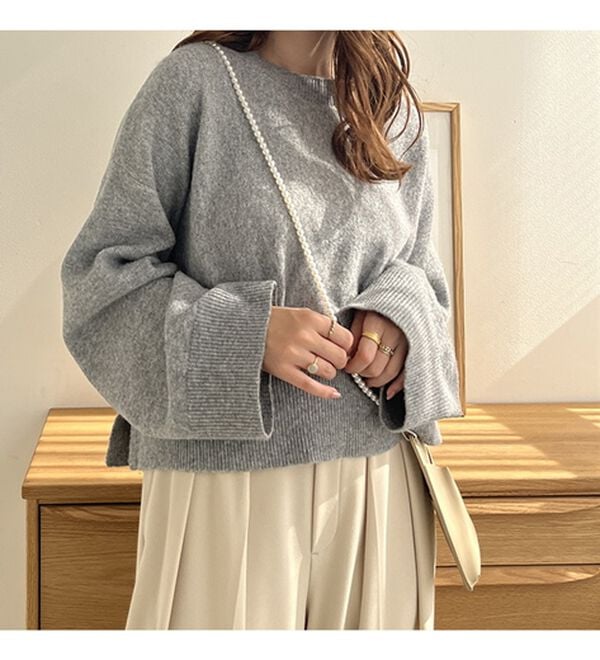 GeeRA（ジーラ）の「ふわふわ素材ワイドスリーブショートニット（ニット・セーター）」｜詳細画像