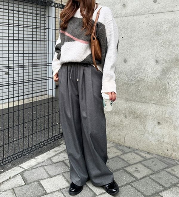 GeeRA（ジーラ）の「ウールライクダブルタックイージーパンツ（フルレングスパンツ）」｜詳細画像