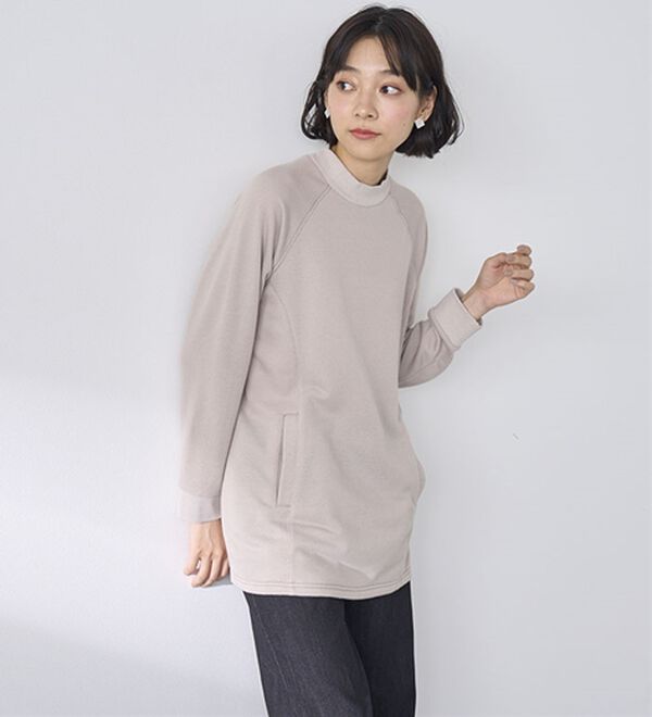 BELLUNA（ベルーナ）の「綿入り素材ラグランデザインポケットトレーナー（トレーナー・スウェット）」｜詳細画像
