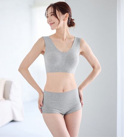 LAVIENNE（ラヴィエンヌ）の「【綿９５％＆縫い目ゼロ】締め付けにくいスーピタブラ・ショーツ（別売）（ブラジャー）」