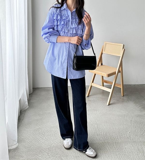 GeeRA（ジーラ）の「フリルドッキングオーバーサイズシャツ（シャツ）」｜詳細画像