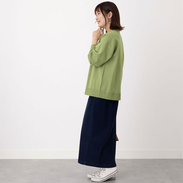 BELLUNA（ベルーナ）の「ロゴ刺しゅうニットプルオーバー（ニット・セーター）」｜詳細画像