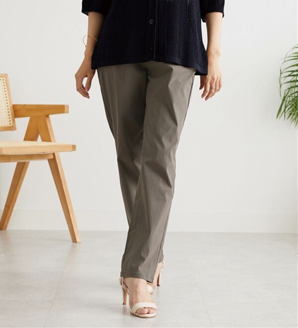 BELLUNA（ベルーナ）の「冷感ピケストレッチ素材スリムパンツ（フルレングスパンツ）」｜詳細画像