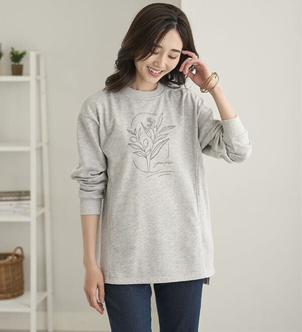 BELLUNA（ベルーナ）の「綿混素材ロゴトレーナー（トレーナー・スウェット）」｜詳細画像