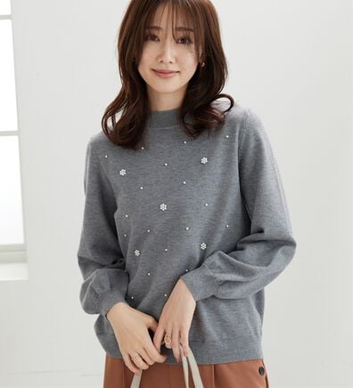 BELLUNA（ベルーナ）の「パール付ニットプルオーバー（ニット・セーター）」