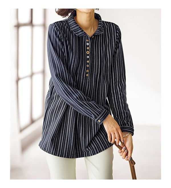 BELLUNA（ベルーナ）の「パチパチしにくい！裏ファー素材オーバーブラウス（ブラウス）」｜詳細画像