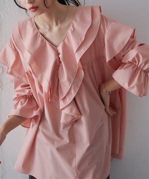 RANAN（ラナン）の「ビッグカラーフリルブラウス（ブラウス）」｜コーラルピンク