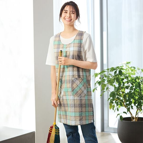 LAVIENNE（ラヴィエンヌ）の「【３色組】サッカー素材の涼やかチェックエプロン（エプロン）」｜詳細画像