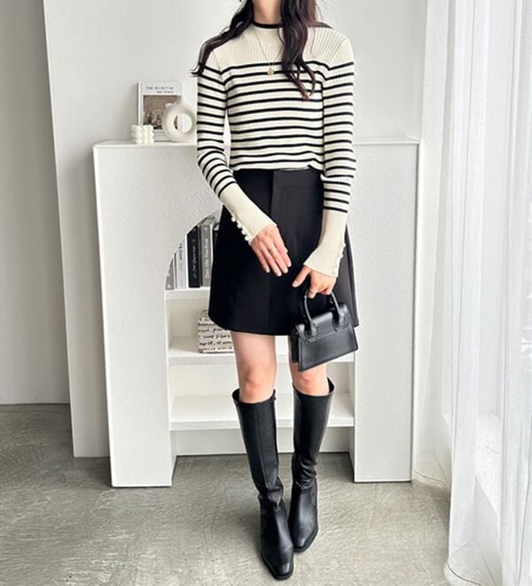 GeeRA（ジーラ）の「配色デザインくるみボタン付リブニット（ニット・セーター）」｜詳細画像