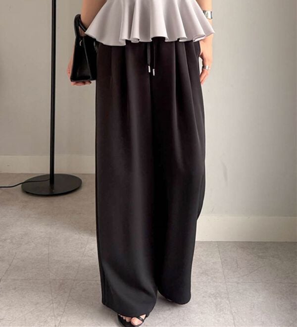 RANAN（ラナン）の「ひんやり！とろみ2タック体型カバーパンツ（フルレングスパンツ）」｜ブラック