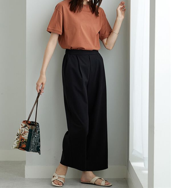 BELLUNA（ベルーナ）の「ポンチ素材タック使いワイドパンツ（ワイドパンツ・ガウチョ）」｜詳細画像