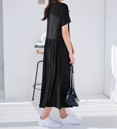 Viola e Viola（ヴィオラ エ ヴィオラ）の「【５つの機能付】楽ちんジャカードワンピース（カットソーワンピース）」