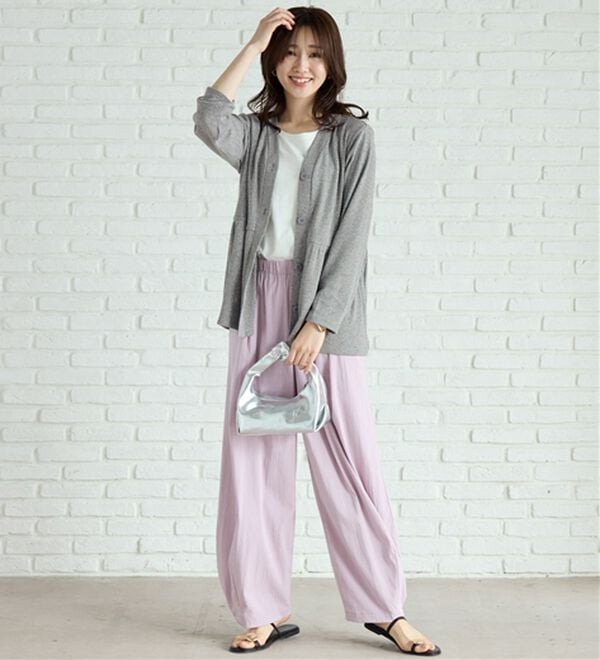 BELLUNA（ベルーナ）の「ラメ調リブ素材ペプラムカーディガン（ニットカーディガン）」｜詳細画像