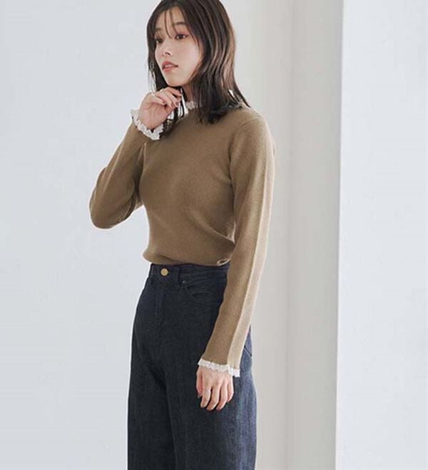 Pierrot（ピエロ）の「レース付ハイネックリブニット（ニット・セーター）」｜詳細画像