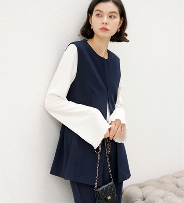 GeeRA（ジーラ）の「【入卒式/セレモニー】ペプラムベストセットアップスーツ（パンツスーツ）」｜詳細画像