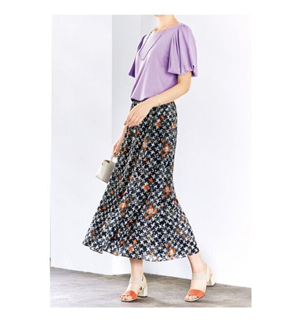 VINNO（ヴィノ）の「ボリューム袖カットソートップス（カットソー）」｜詳細画像