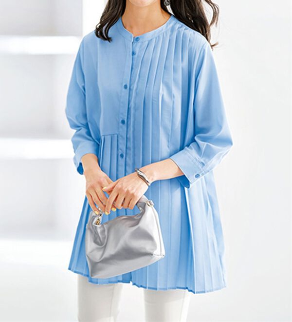 BELLUNA（ベルーナ）の「プリーツ切替デザインチュニック（チュニック）」｜サックスブルー