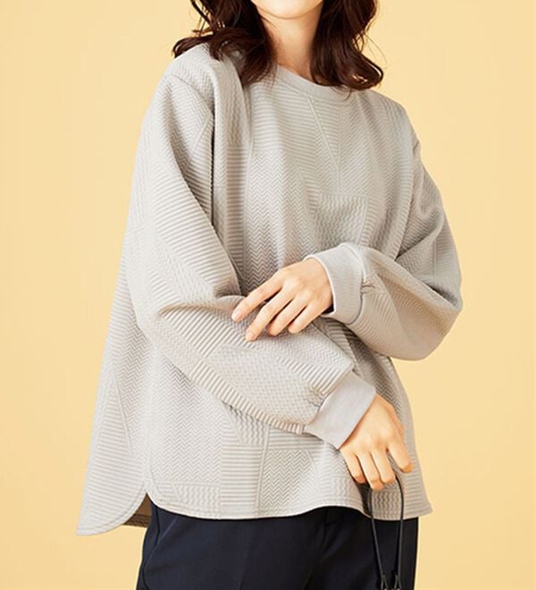 BELLUNA（ベルーナ）の「ふくれジャカードキルトプルオーバー（カットソー）」｜詳細画像