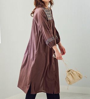 BELLUNA（ベルーナ）の「インド綿配色刺しゅうワンピース（チュニックワンピース）」｜詳細画像