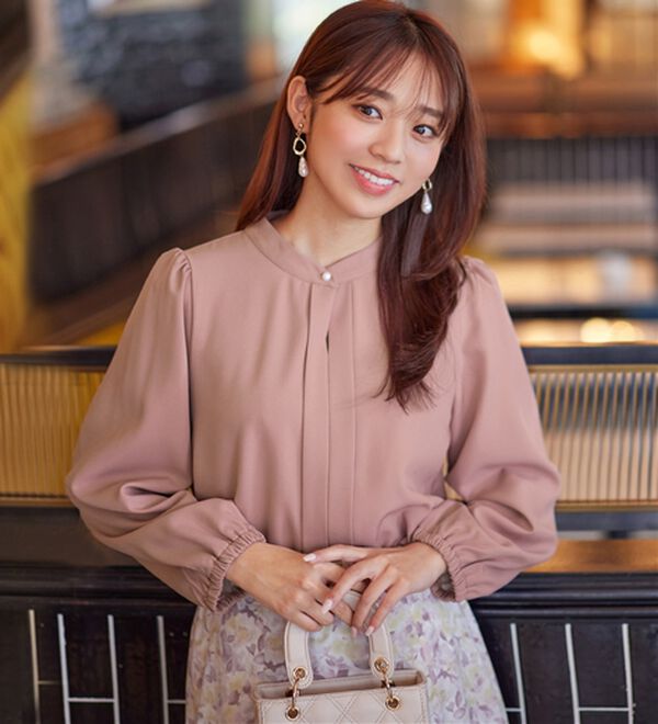 alotta（アロッタ）の「あったか裏起毛フロントタックブラウス（ブラウス）」｜詳細画像