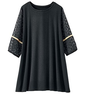 BELLUNA（ベルーナ）の「ドット柄ジャカード使いカットソーチュニック（チュニック）」｜詳細画像