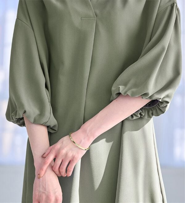 alotta（アロッタ）の「パフ袖とろみブラウスチュニックワンピース（チュニックワンピース）」｜詳細画像