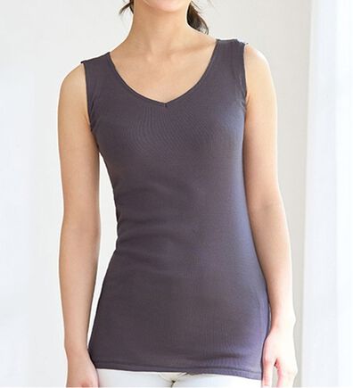 LAVIENNE（ラヴィエンヌ）の「オーガニックコットンのＶネックタンクトップインナー（肌着・インナーウェア）」