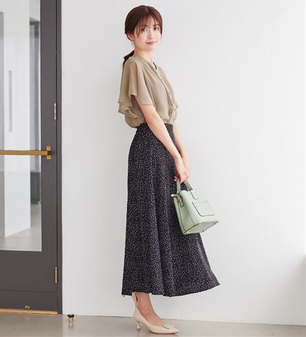 alotta（アロッタ）の「【接触冷感】インナー付ピンタックデザインブラウス【イエベ・ブルべ】（ブラウス）」｜詳細画像