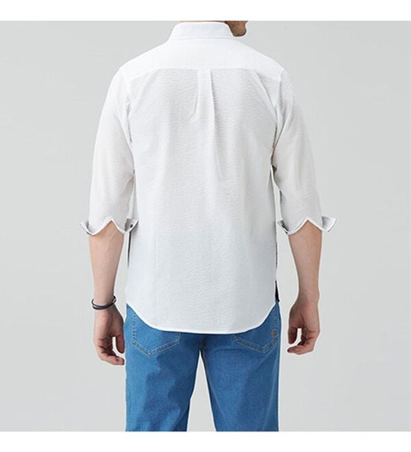 「＜ザ　ショップ　ティーケー＞異素材使いシアサッカー７分袖シャツ（メンズシャツ）」｜詳細画像