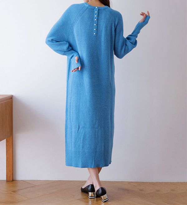 RANAN（ラナン）の「パール調ボタン付ロングニットワンピース（ニットワンピース）」｜詳細画像