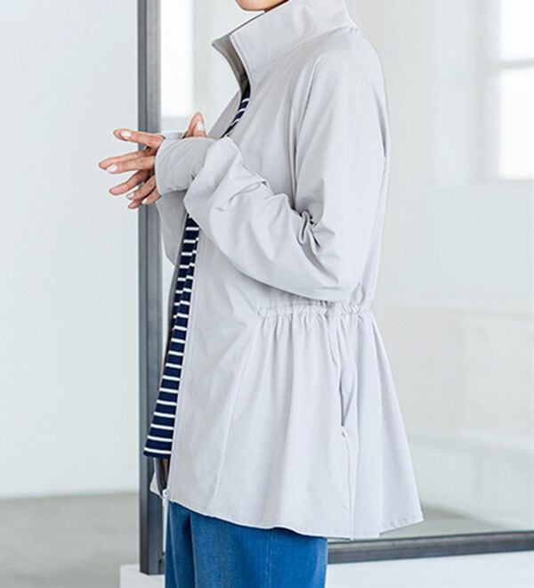 BELLUNA（ベルーナ）の「ギャザー切替ラッシュガードＵＶ対策ジャケット（パーカー）」｜詳細画像