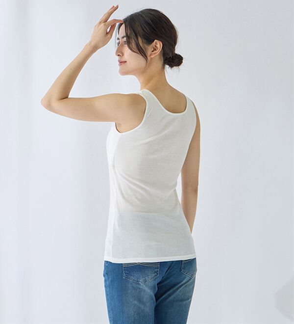 LAVIENNE（ラヴィエンヌ）の「【ムレ嫌いさん必見！】綿１００％涼しいカップ付タンクトップ＜さらりラボ＞（肌着・インナーウェア）」｜詳細画像