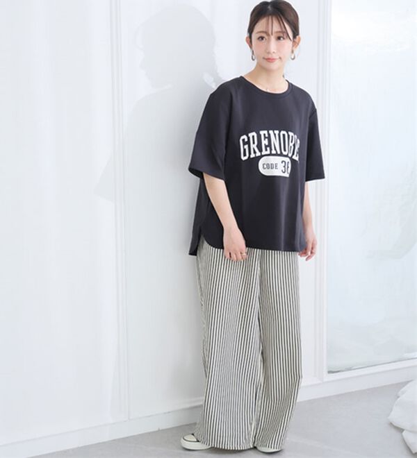 A HAPPY MARILYN（アハッピーマリリン）の「【Ｍ～８Ｌ】【接触冷感・ＵＶ対策】カレッジプリント裾ラウンドＴシャツ（Tシャツ）」｜詳細画像