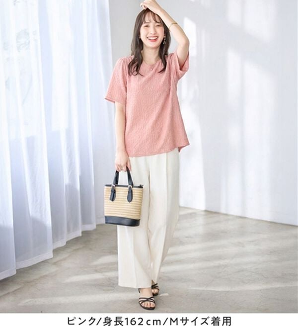 alotta（アロッタ）の「ぽこぽこ映え！フレア袖トップス（カットソー）」｜詳細画像