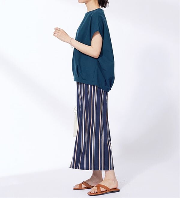 BELLUNA（ベルーナ）の「ミニワッフル素材裾タックプルオーバー（カットソー）」｜詳細画像