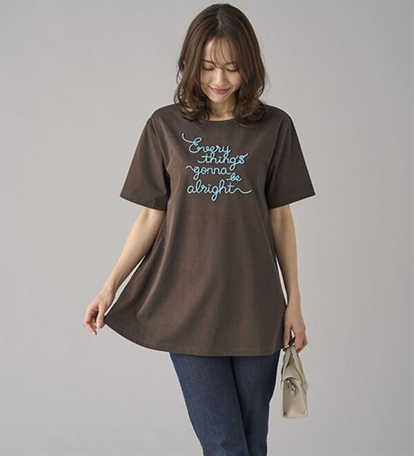 BELLUNA（ベルーナ）の「一枚で着映えるデコラＴ（Tシャツ）」｜詳細画像