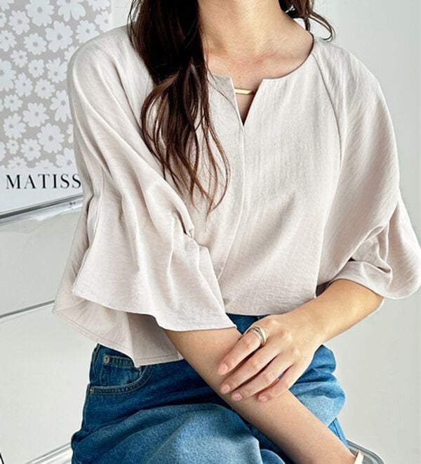 GeeRA（ジーラ）の「３ＷＡＹタックドルマンブラウス（ブラウス）」｜オフベージュ