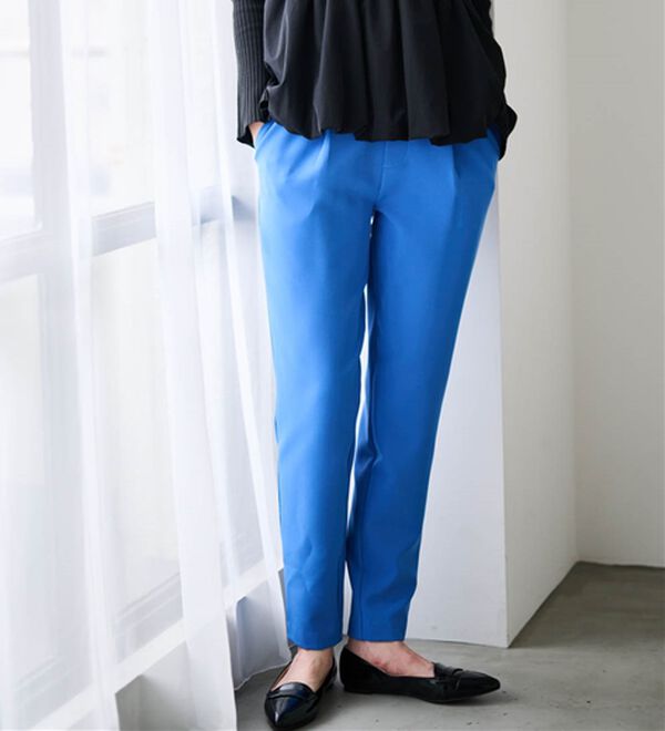 RANAN（ラナン）の「あったか！裏起毛美脚シルエットタックパンツ（フルレングスパンツ）」｜ブルー