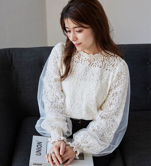 RANAN（ラナン）の「チュールドッキングフラワーレースキャンディースリーブブラウス（ブラウス）」｜詳細画像