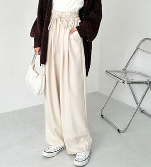 GeeRA（ジーラ）の「【体型カバー】上品なのにラクちんワイドパンツ（フルレングスパンツ）」｜ライトベージュ