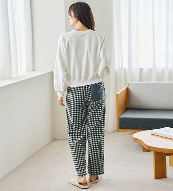 LAVIENNE（ラヴィエンヌ）の「肌側綿１００％あったかフリースボトム（その他パンツ）」｜詳細画像