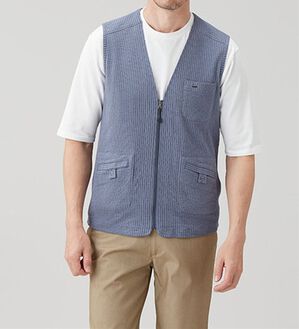 「＜デコイ＞お洒落な多ポケットベスト（メンズベスト）」｜サックス