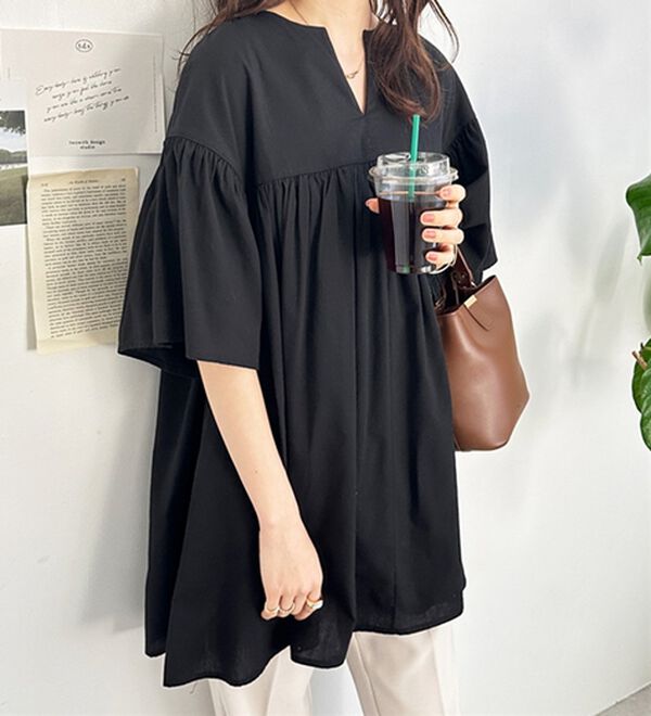 GeeRA（ジーラ）の「フレアー袖キーネックブラウス（ブラウス）」｜詳細画像