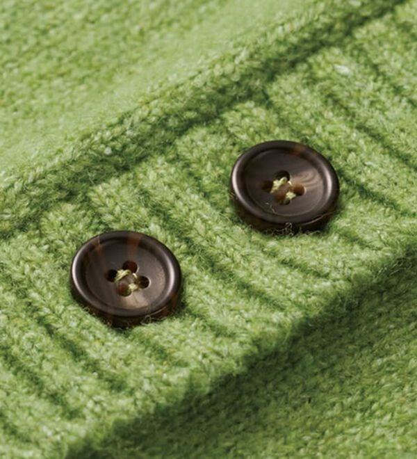 BELLUNA（ベルーナ）の「メランジ調ボタンデザインニットカーディガン（ニットカーディガン）」｜詳細画像