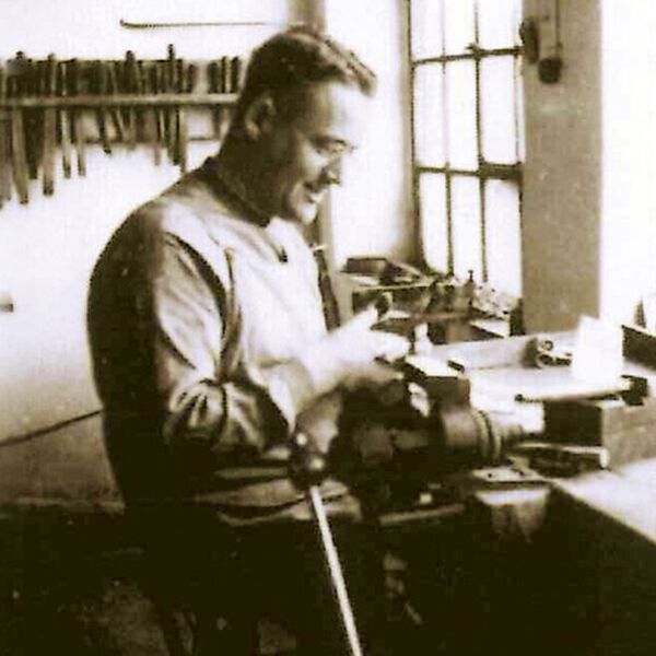 「ドイツ製・軽い力で切れるはさみ型爪切り（その他日用品）」｜詳細画像