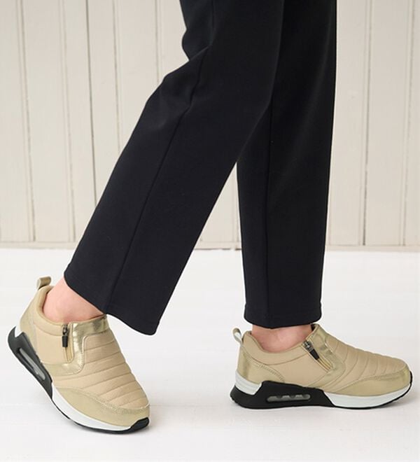 BELLUNA（ベルーナ）の「４Ｅボンディング風エアソールスニーカー（スニーカー）」｜詳細画像