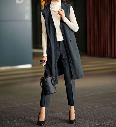 BELLUNA（ベルーナ）の「キレイ見え！ロングジレセットアップ（パンツスーツ）」