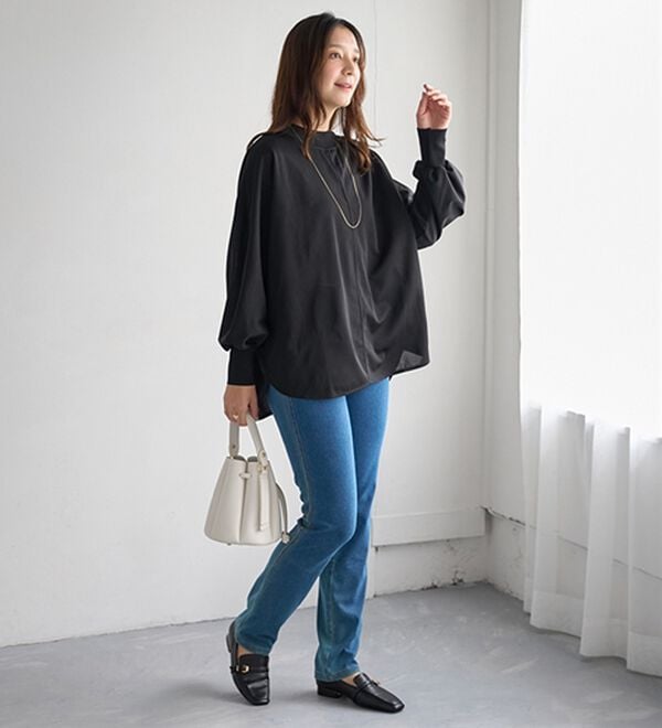 BELLUNA（ベルーナ）の「Ｔシャツ感覚なのにきちんとブラウス見え！カットジョーゼットプルオーバー（ブラウス）」｜詳細画像
