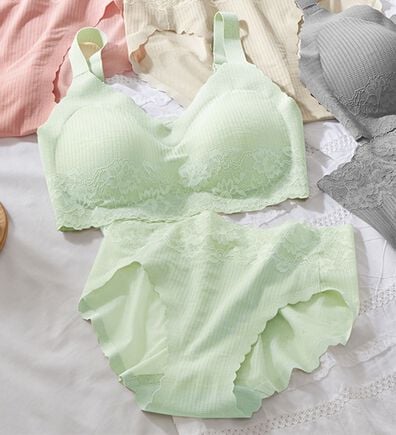 LAVIENNE（ラヴィエンヌ）の「ナチュラルレースのＳｕ－ｐｉｔａ（スーピタ）ブラ・ショーツ（別売）（ブラジャー）」